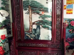 北京石头摆件回收,各种木雕摆件、油画字画、瓷器铜器、仿古古典家具回收