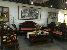 北京寿山石摆件回收奇石摆件回收瓷器花瓶油画字画铜器回收收购